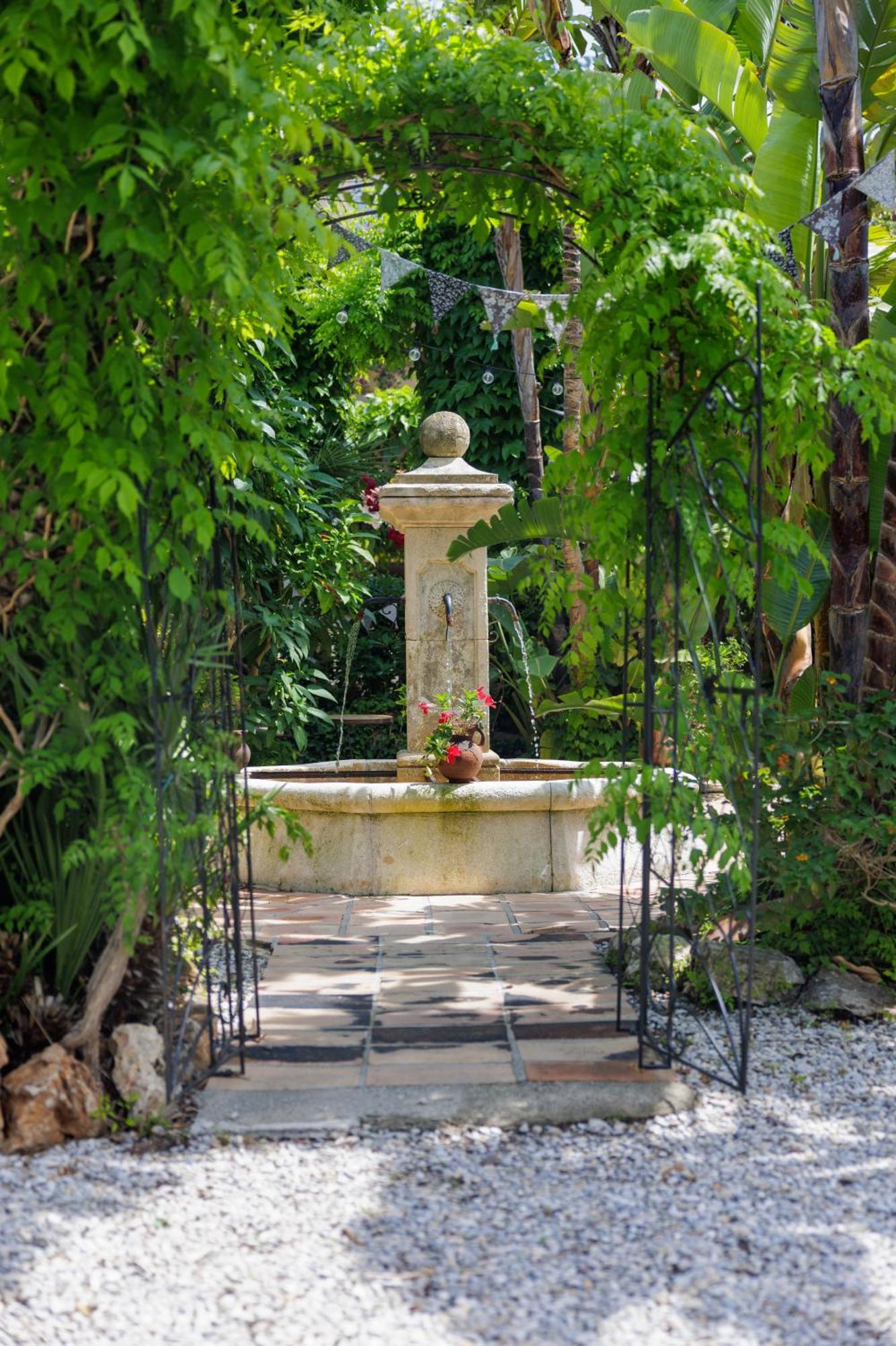 Hotel La Villa Sainte Valerie Adults Only Juan-les-Pins Exterior foto